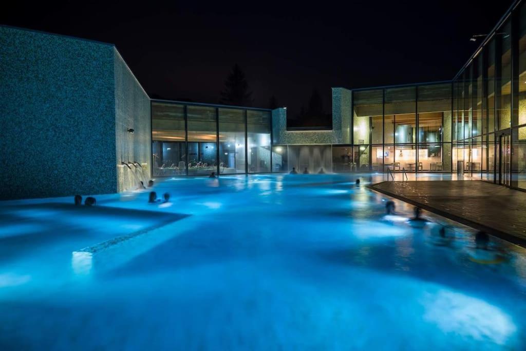 Appartement Spacieux Au Centre De La Gruyere Broc Buitenkant foto